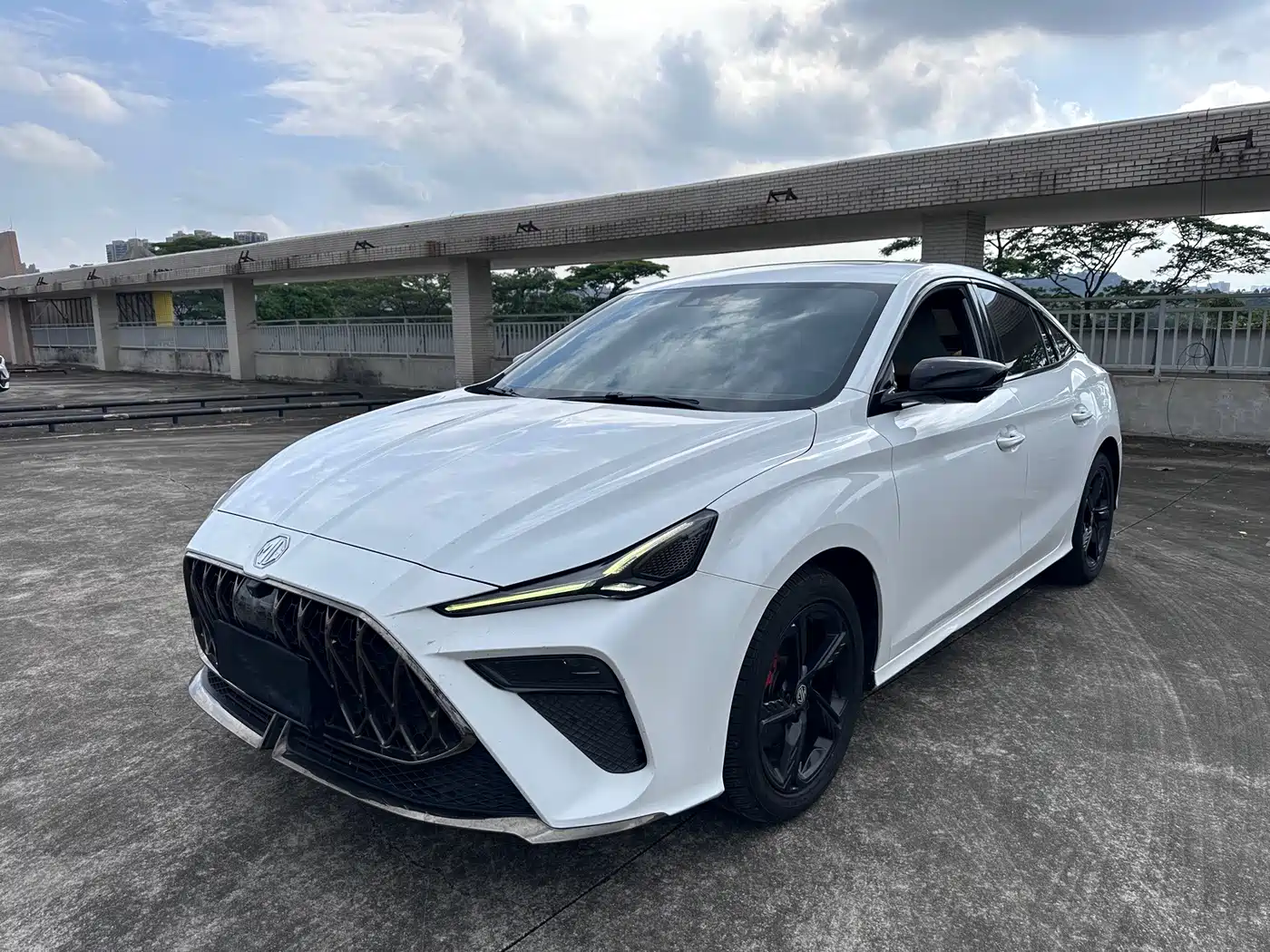 MG MG5 Scorpio 2022 — пригон из Китая