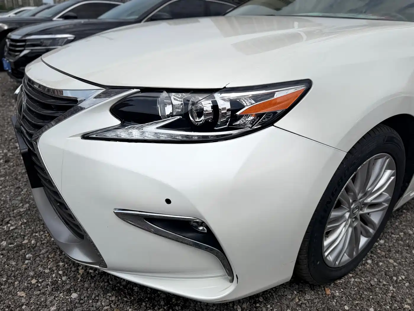 Lexus ES 2015 200 Elite Edition фото 11