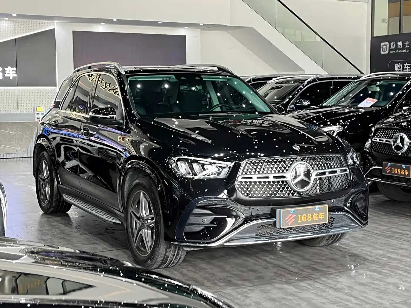 صورة 3 - Mercedes-Benz GLE