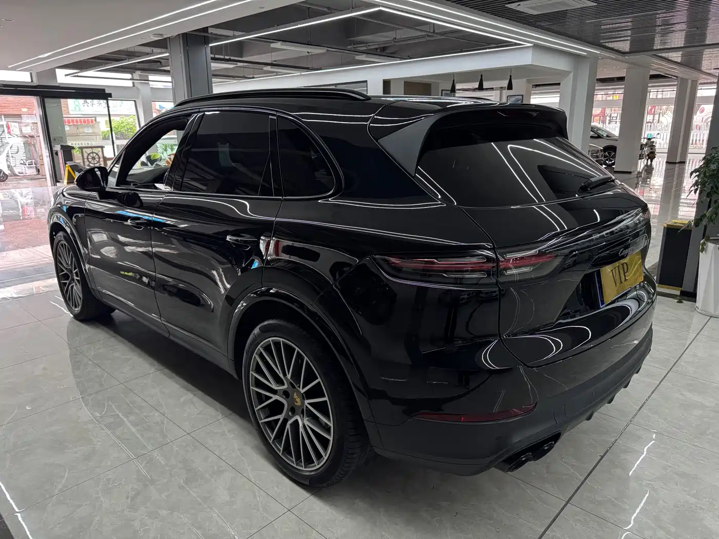Porsche Cayenne 2023 Cayenne 3.0T Platinum Edition фото 6