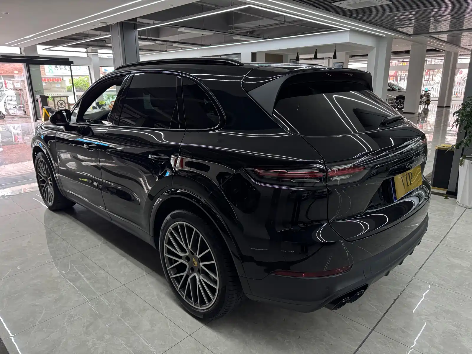 Фото 6 - Porsche Cayenne