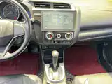 Photo 10 - Honda Fit