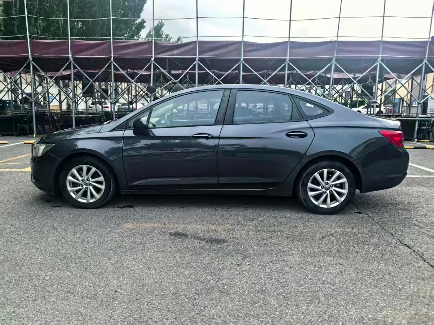 Buick Verano 2015 Sedan 15S Automatic Leading фото 7