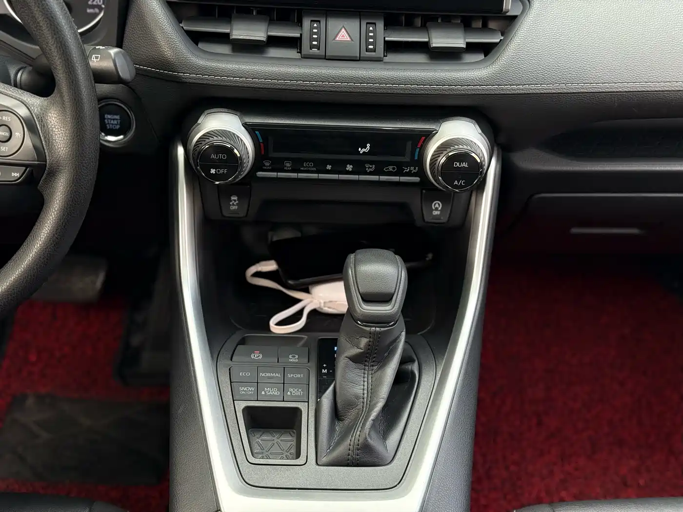Toyota Wildlander 2020 2.0L CVT AWD Luxury Edition фото 9