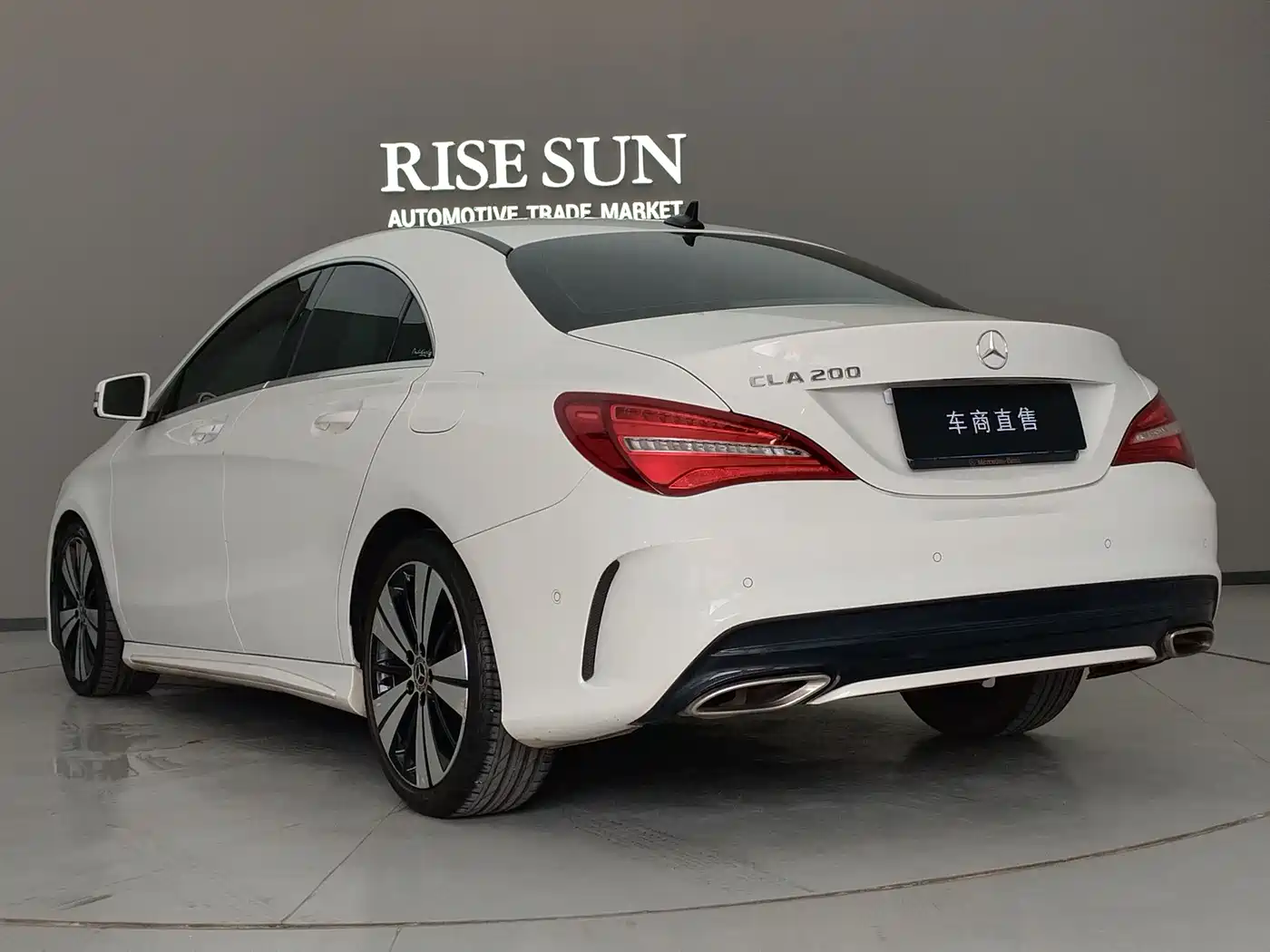 Mercedes-Benz CLA (Import) 2018 CLA 200 Fashion Edition фото 8