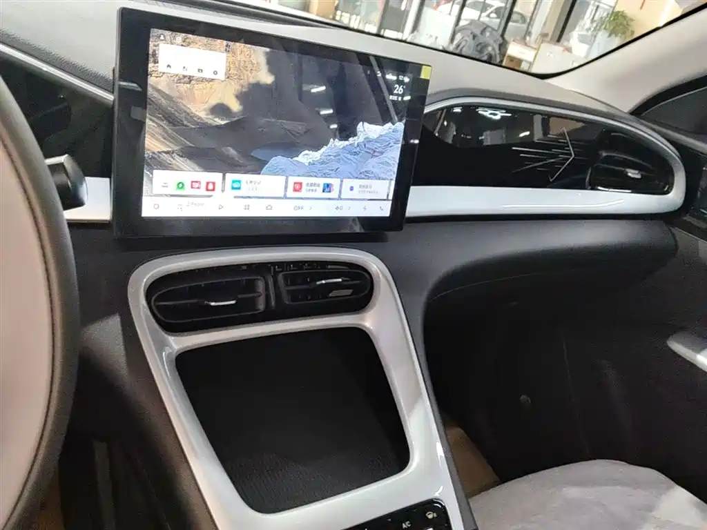 Geely Galaxy Starry Wish 2026 Edition 310km Youth Version фото 13