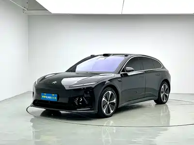 NIO ET5T