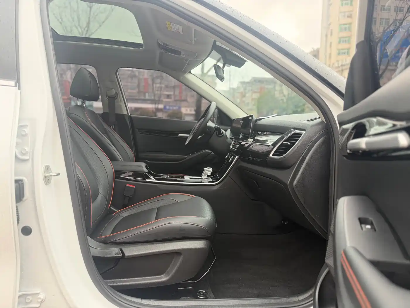 Kia Seltos 2023 1.5L CVT Luxury Edition фото 9