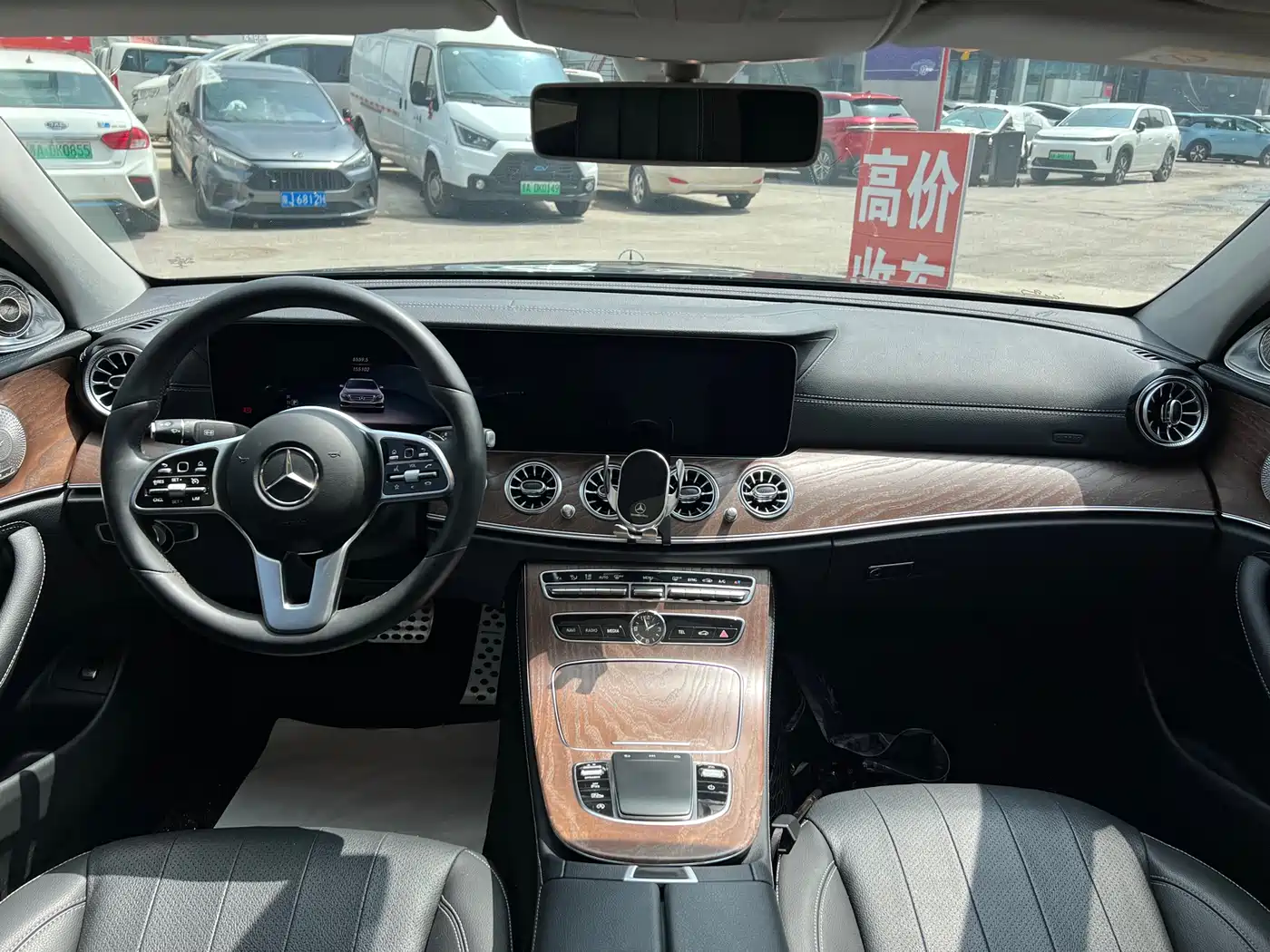 Mercedes-Benz E-Class 2019 E 300 L Fashion фото 14