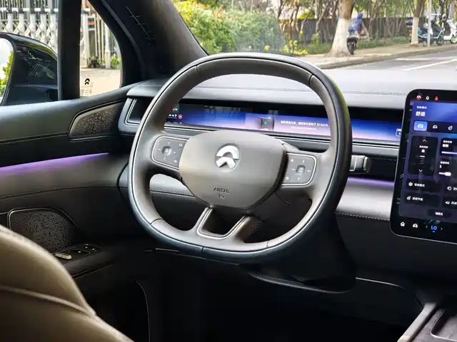NIO ES8 2025 Model 6-Seat Executive Luxury Edition — фото 5