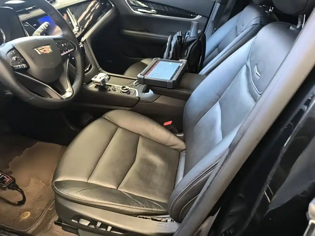 Cadillac XT6 2019 2020 28T 6-Seater 4WD Luxury Model