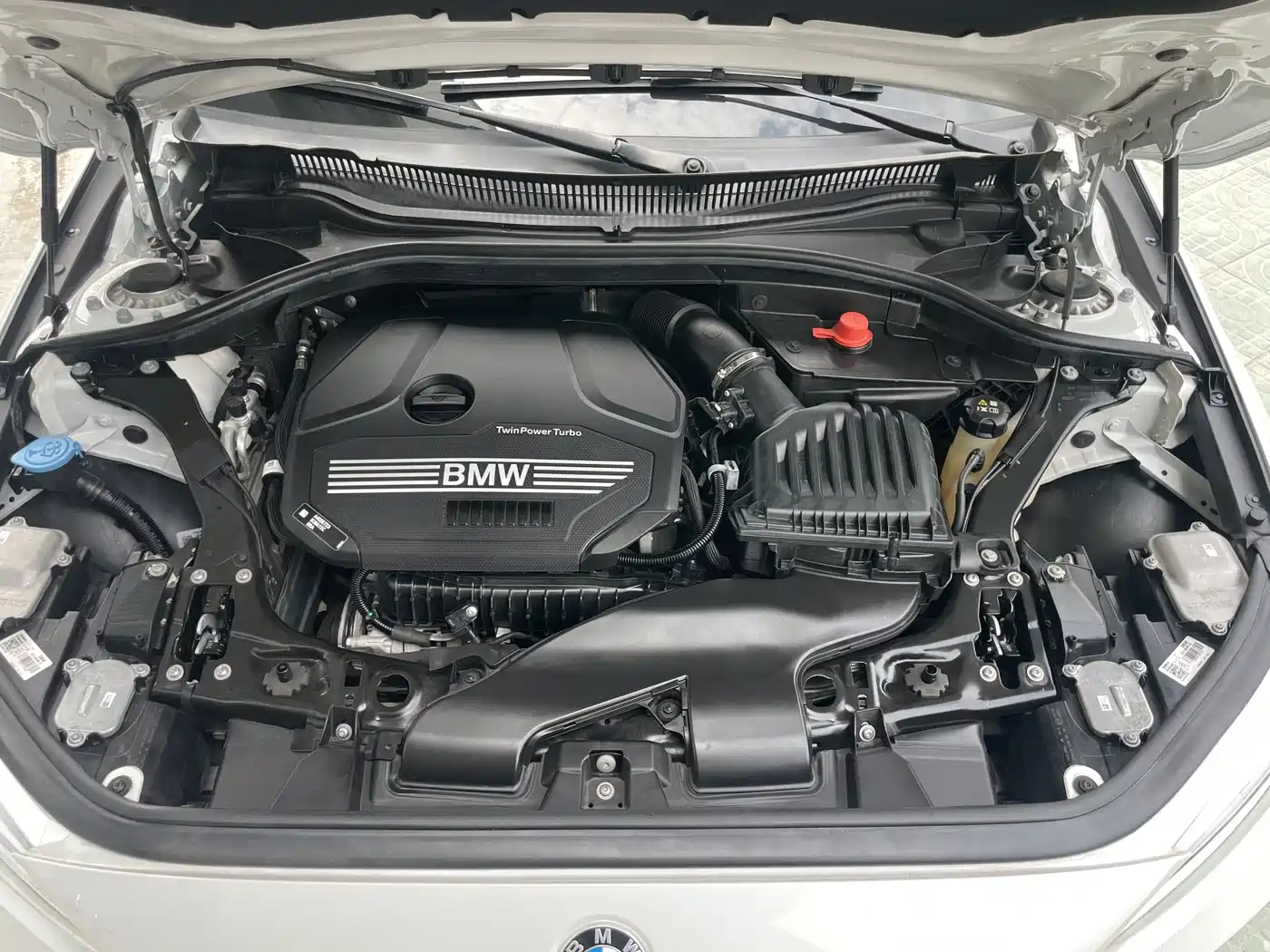 BMW 1 Series 2022 120i M Sport Shadow Edition фото 28