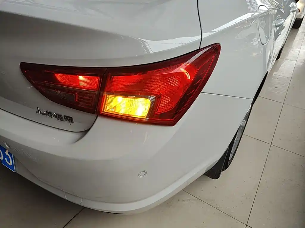 Buick Verano 2015 2015 Sedan 15S Automatic Leading
