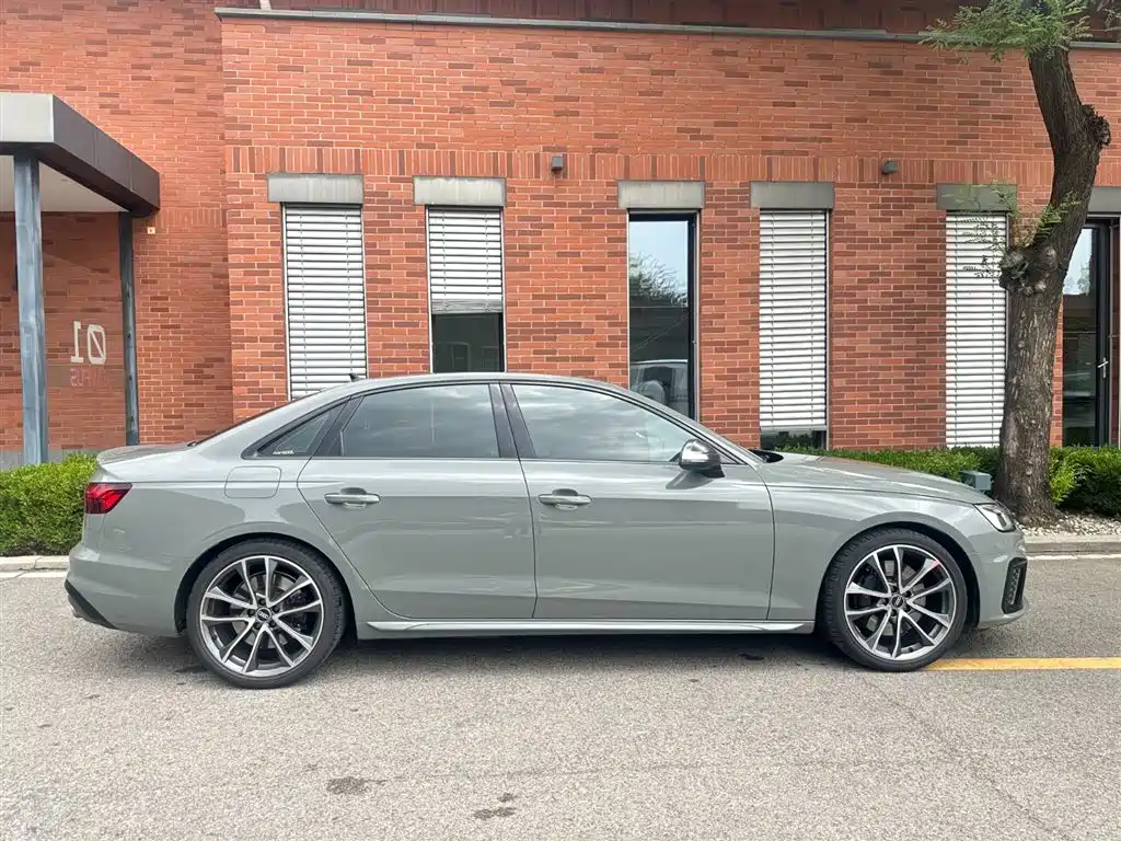 Audi S4 2020 S4 3.0TFSI фото 2