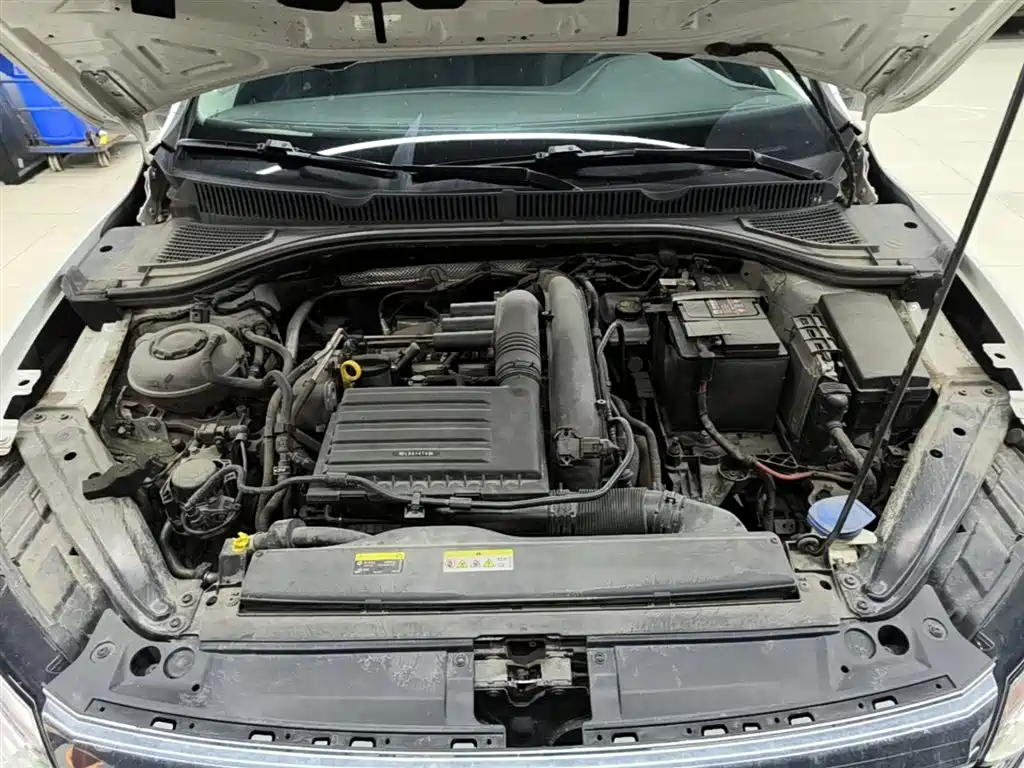 Volkswagen Sagitar 2021 200TSI DSG Comfort Smart Edition фото 20