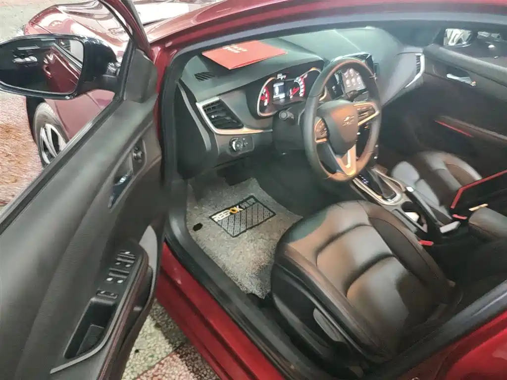 Chevrolet Monza 2019 RS 330T Auto Smooth Edition China VI фото 16