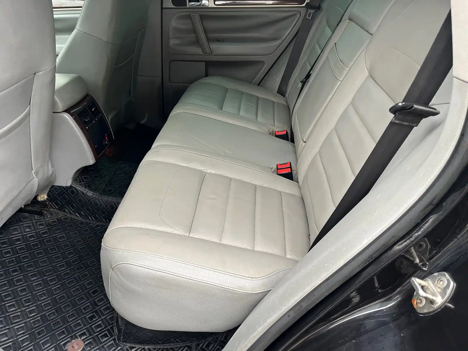 Фото 8 - Volkswagen Touareg