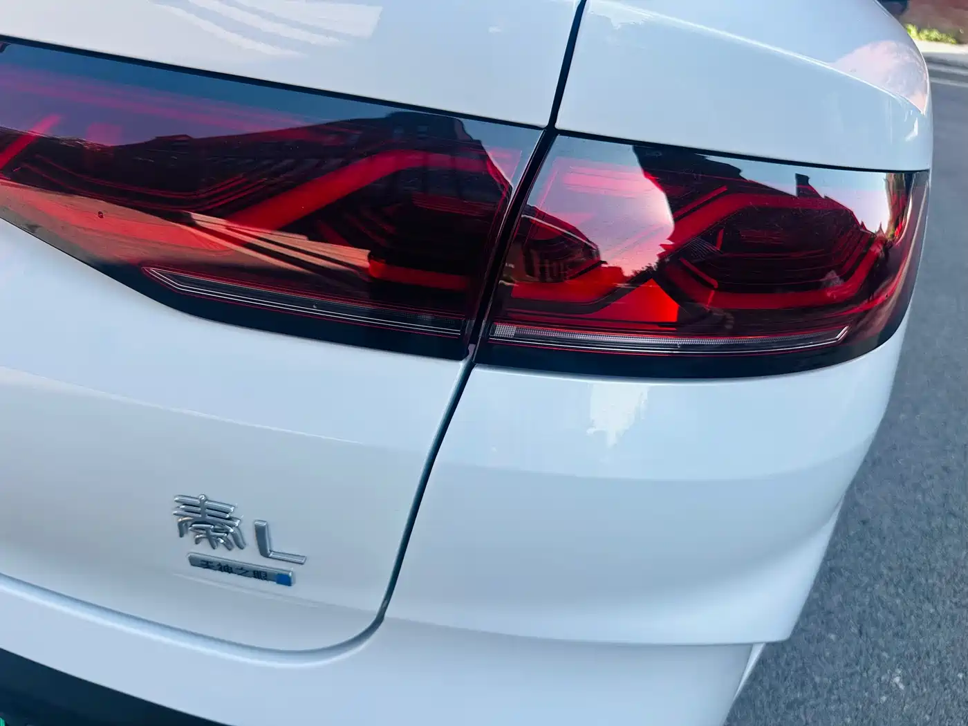 BYD Qin L 2025 DM-i Smart Drive Edition 80KM Leading фото 21