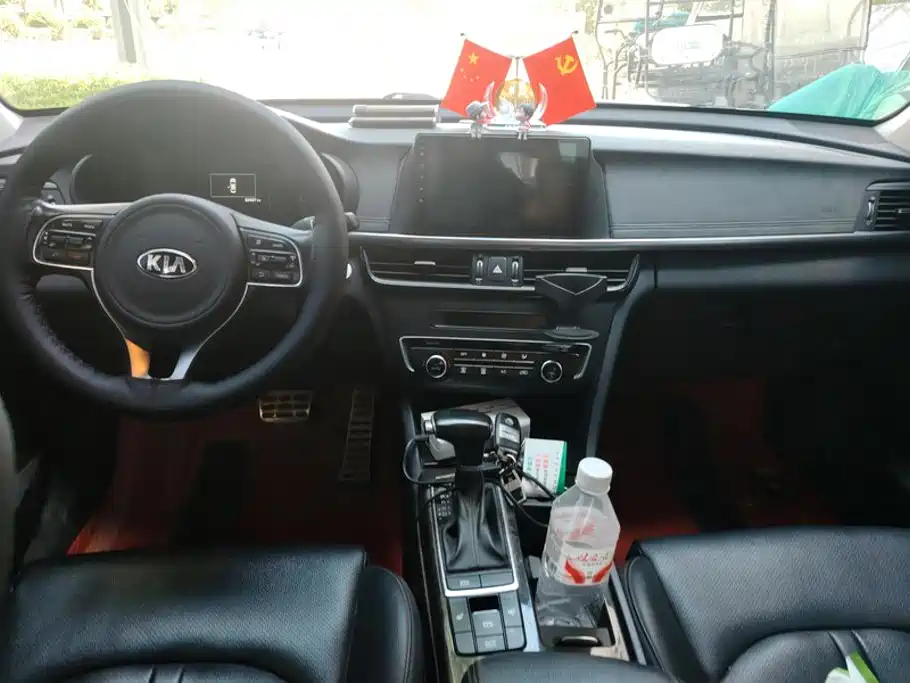 Фото 12 - Kia K5