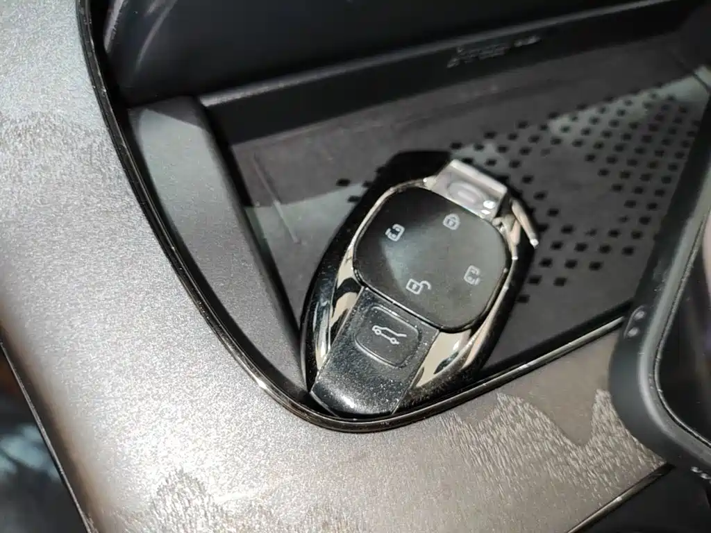 GAC Trumpchi Trumpchi Xiangwang M8 2025 2025 Model QianKun Series Ultra First Class