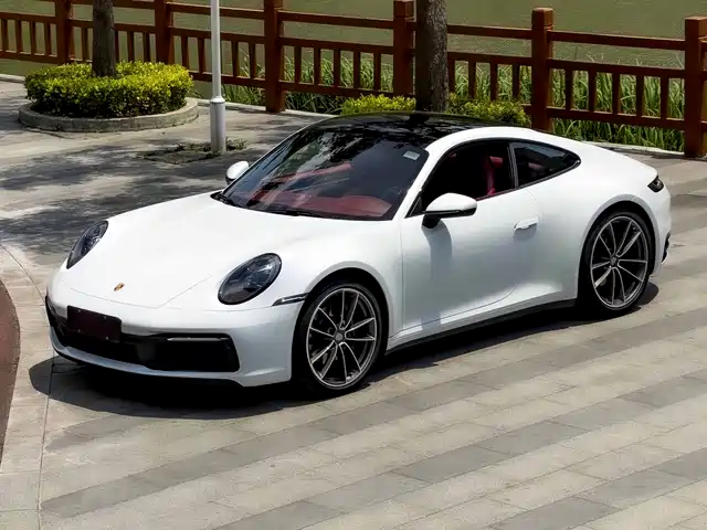 Porsche 911 Carrera 3.0T