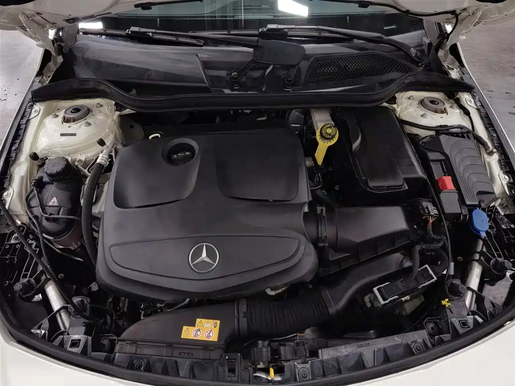 Mercedes-Benz CLA (Import) 2017 CLA 200 Dynamic фото 6