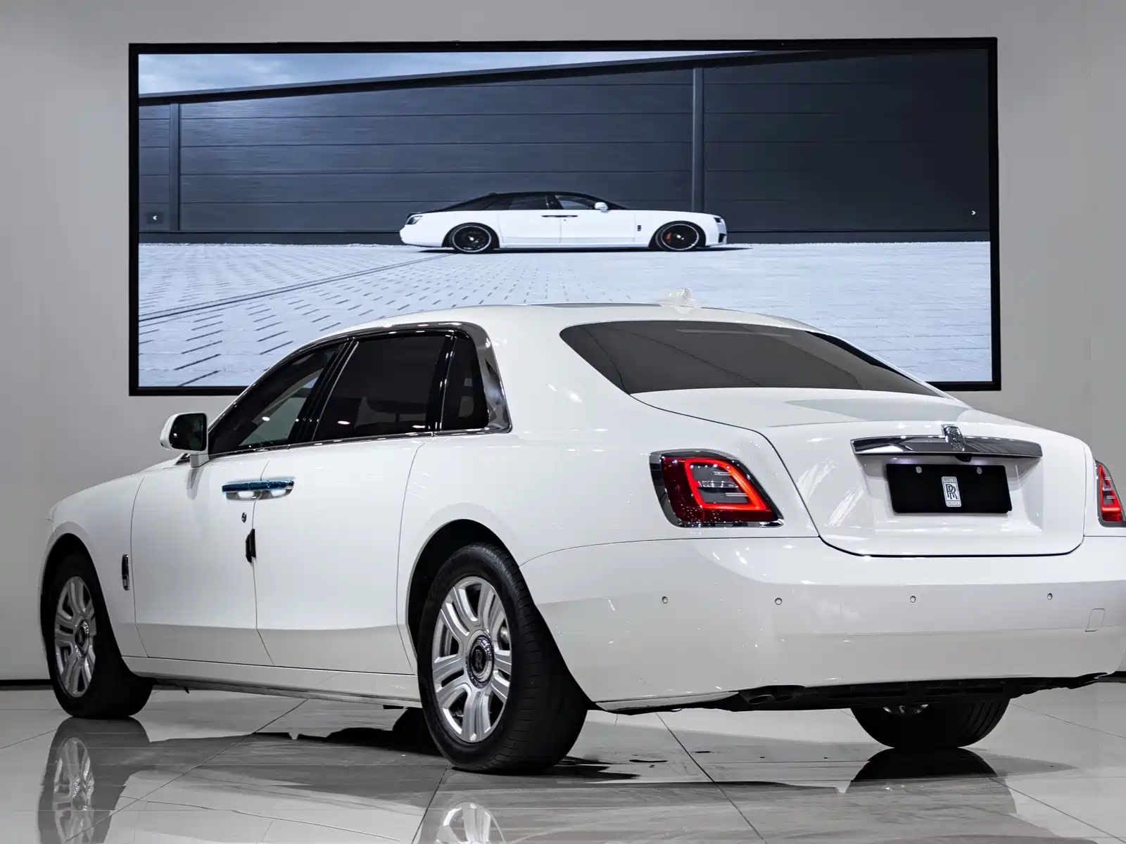 Фото 5 - Rolls-Royce Ghost