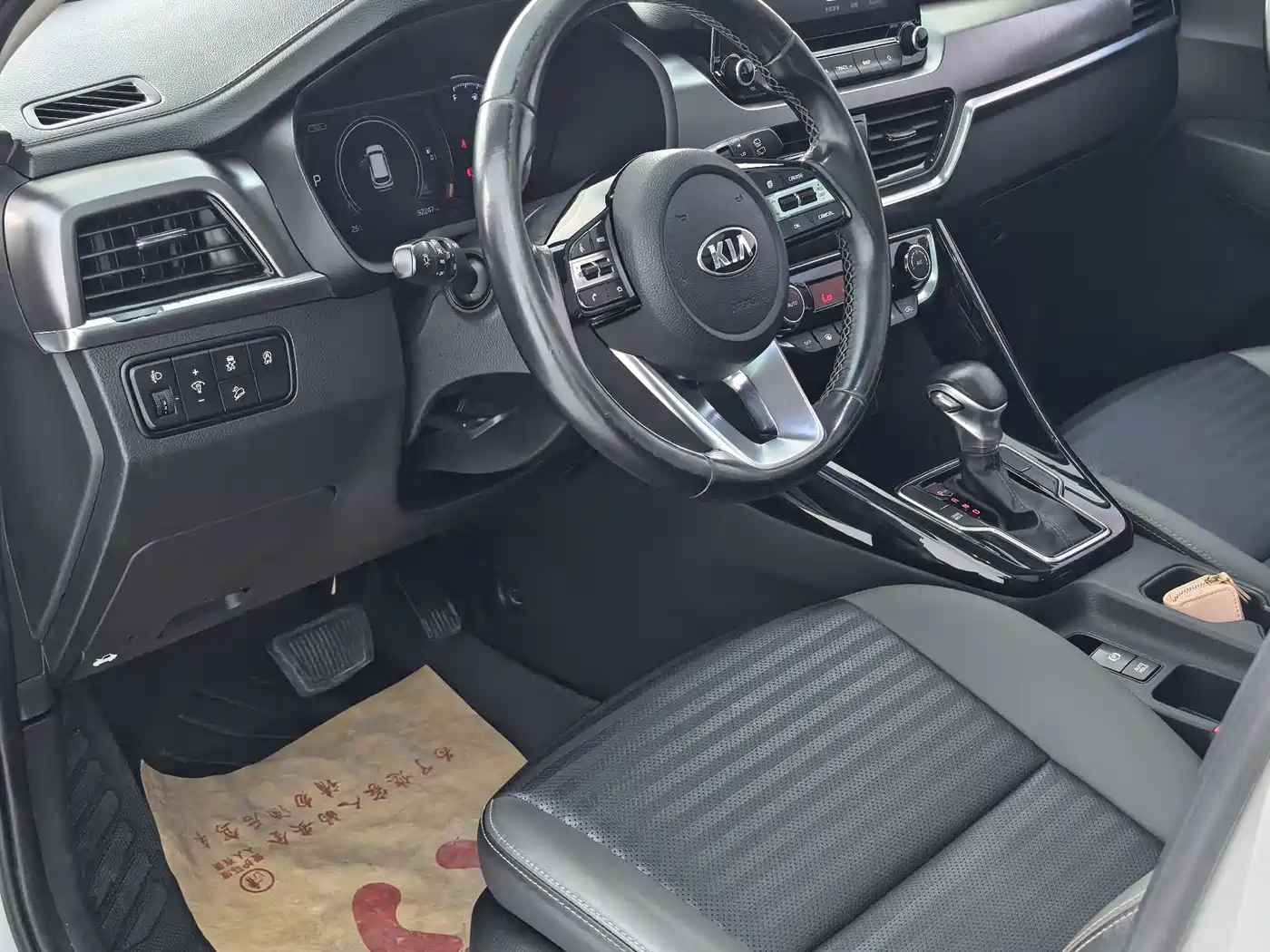 Kia Sportage 2019 2.0L Automatic Smart Luxury Edition фото 7