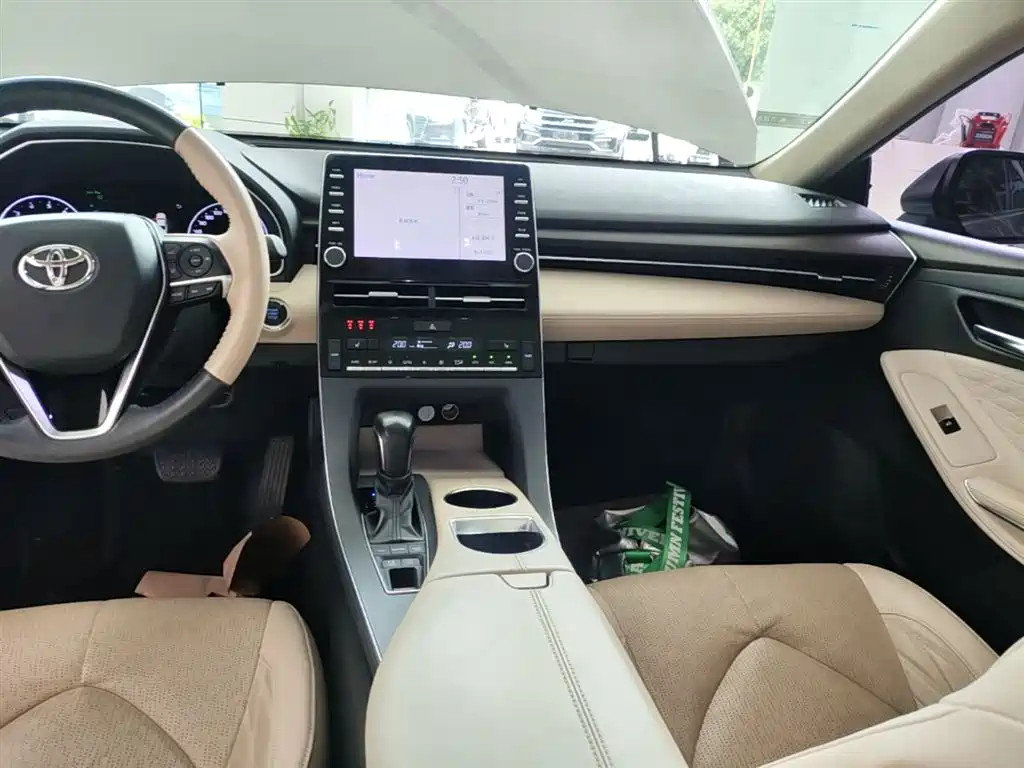 Toyota Avalon 2019 2.5L Touring Premium Edition China VI фото 13