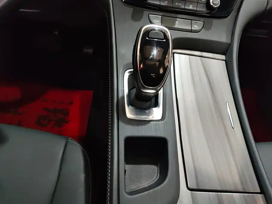 Buick LaCrosse 2022 652T Luxury фото 16