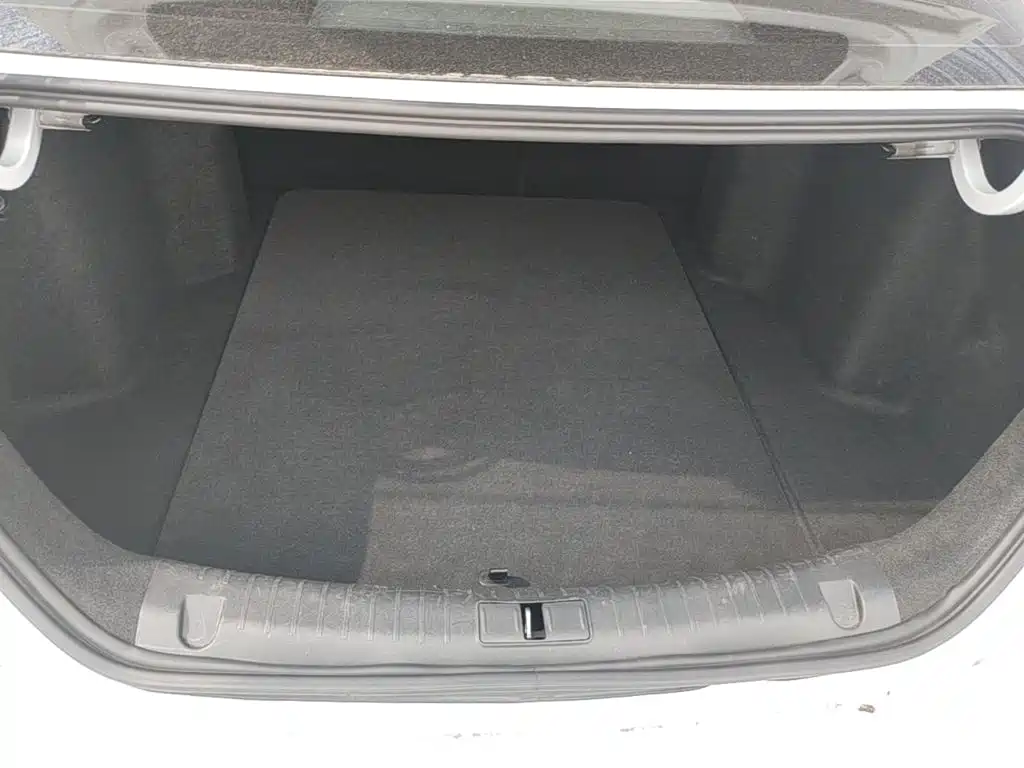 Geely Geometry G6 2023 2024 410KM Luxury