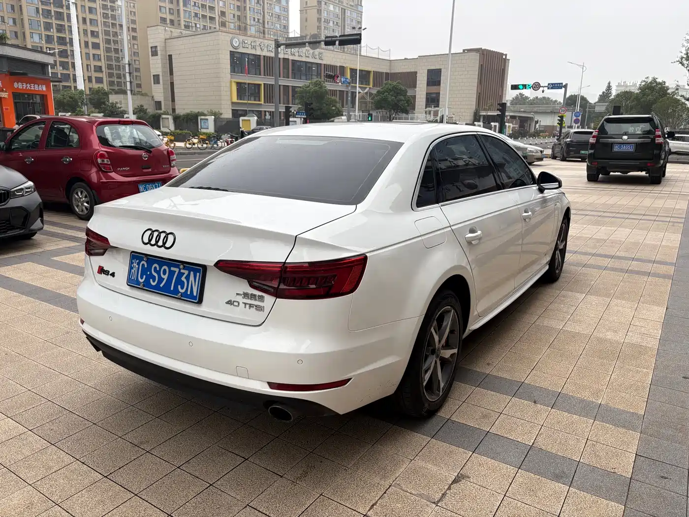 Audi A4L 2017 40 TFSI Fashion Edition фото 5