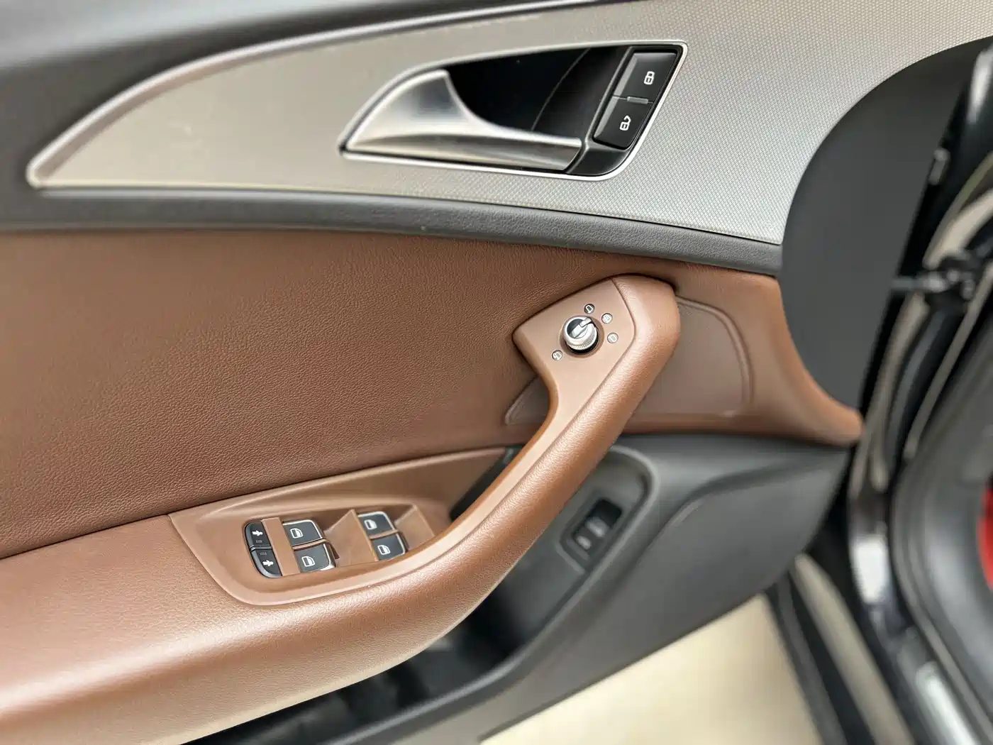 Audi A6L 2016 30 FSI Technology фото 9