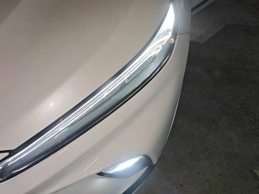 Фото 5 - Buick E5