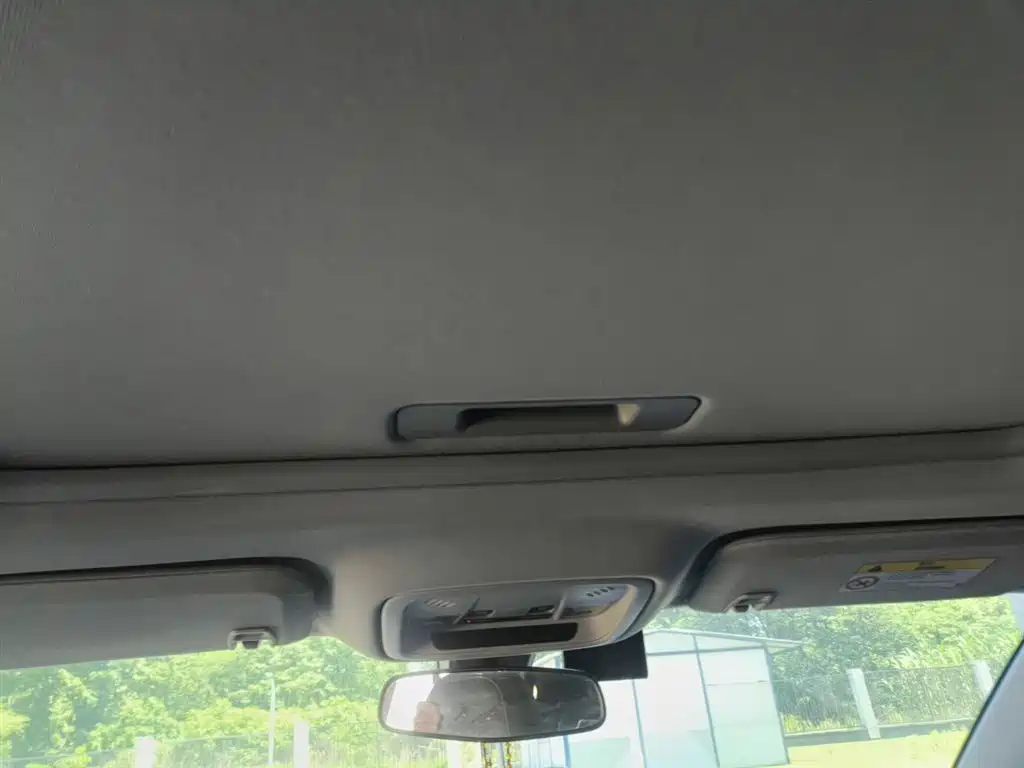 Chevrolet Malibu XL 2018 530T Auto RuiChi Edition фото 9