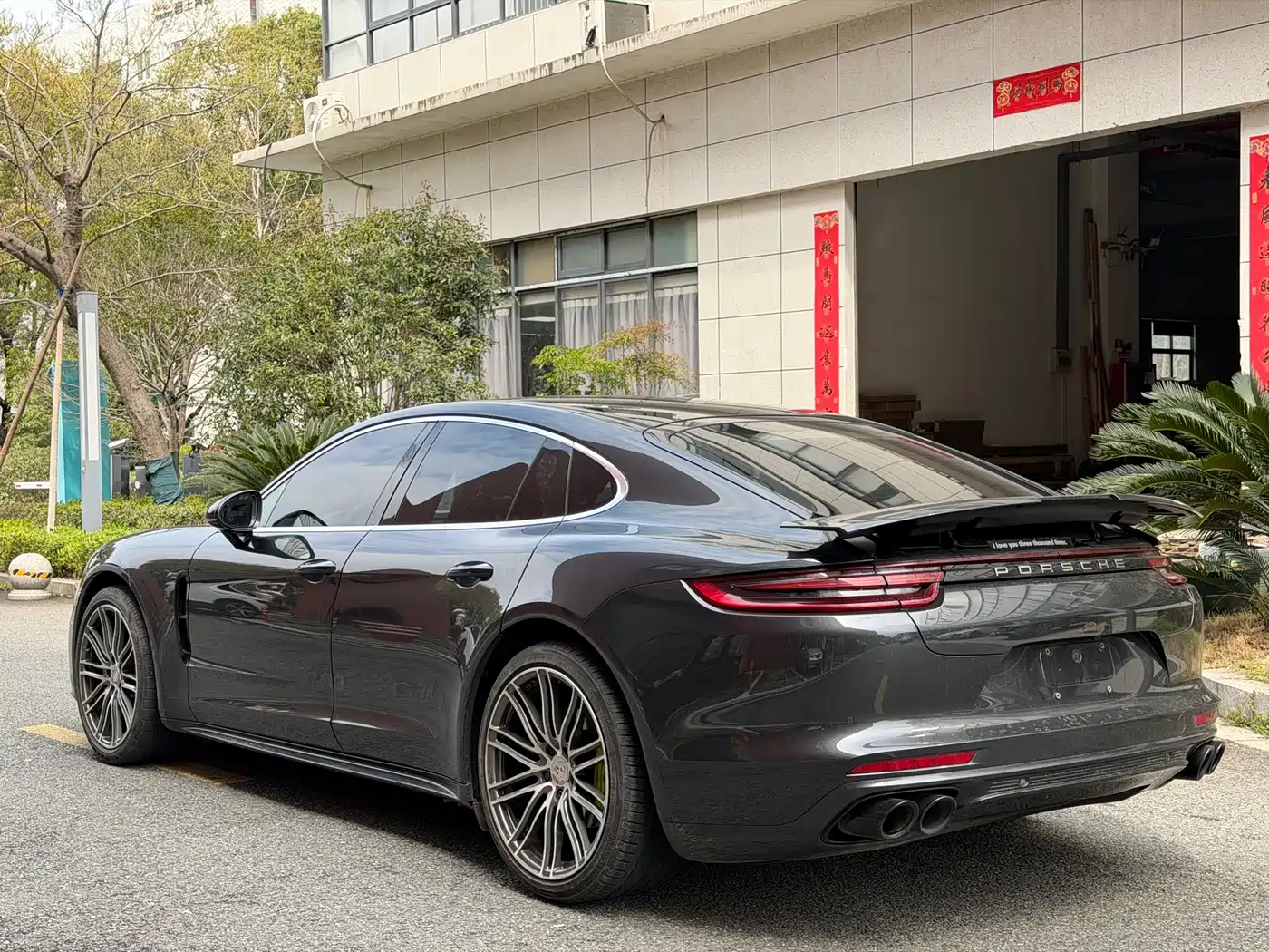 Porsche Panamera 2017 Panamera 3.0T фото 17