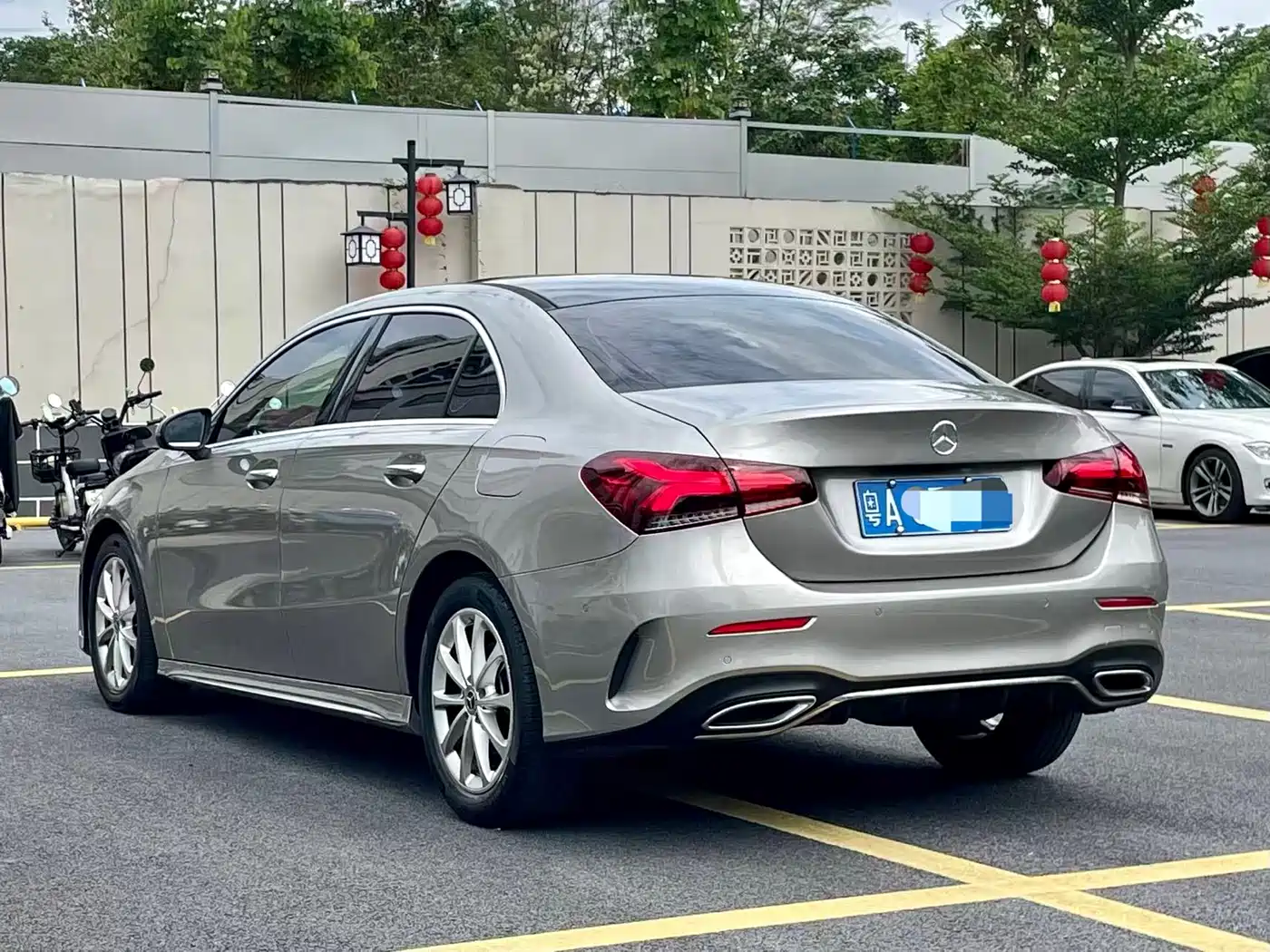 Mercedes-Benz A-Class 2022 A 200 L Sport Sedan Style фото 8