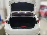 Photo 5 - Toyota Corolla