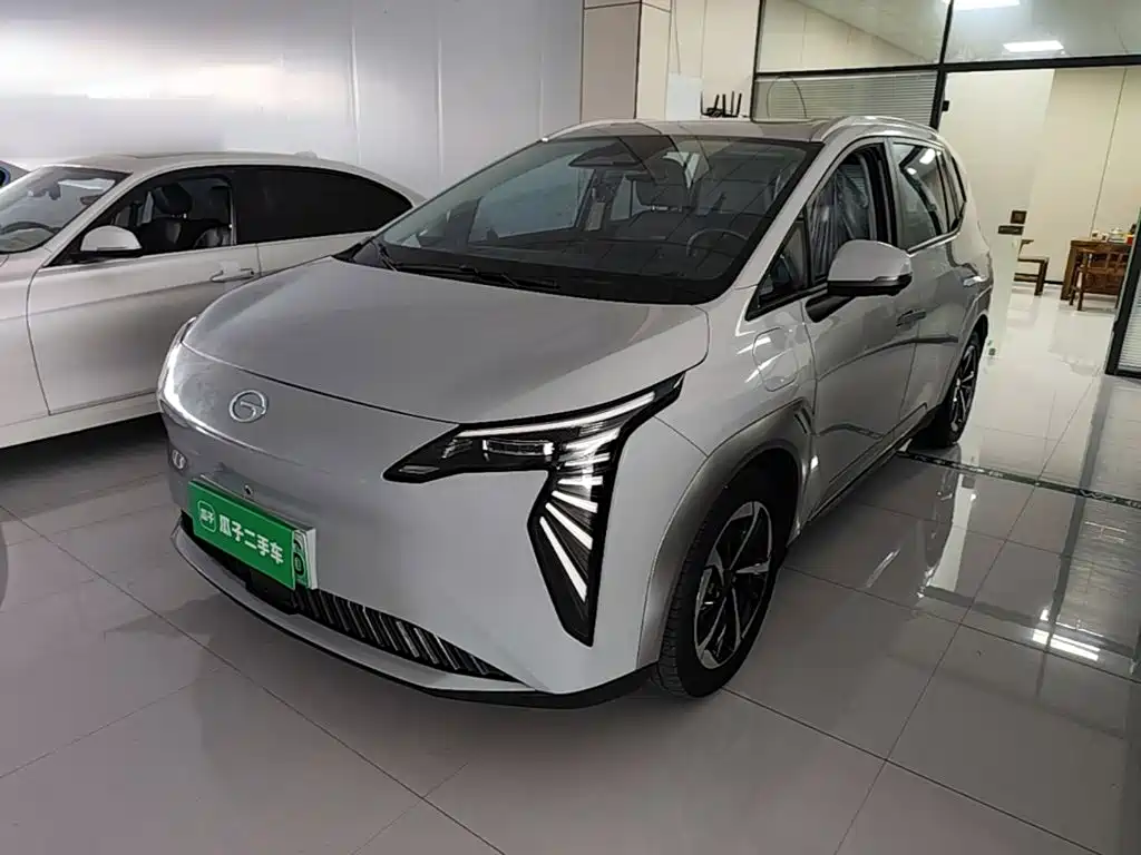 Similar car
