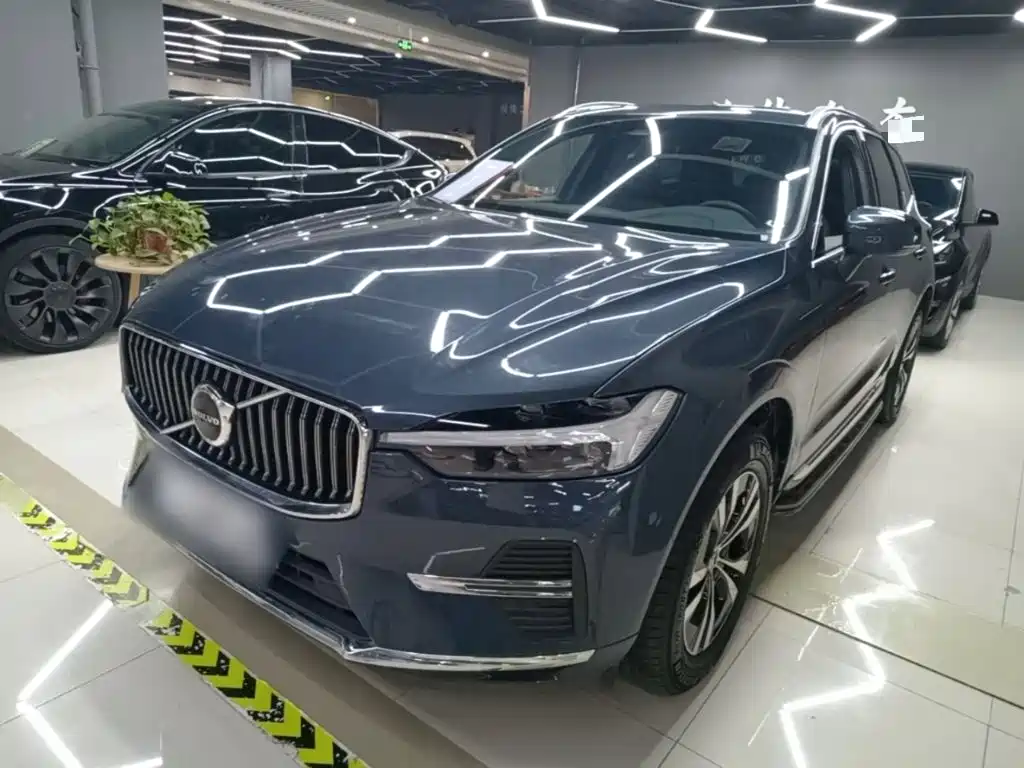 Фото 1 - Volvo XC60