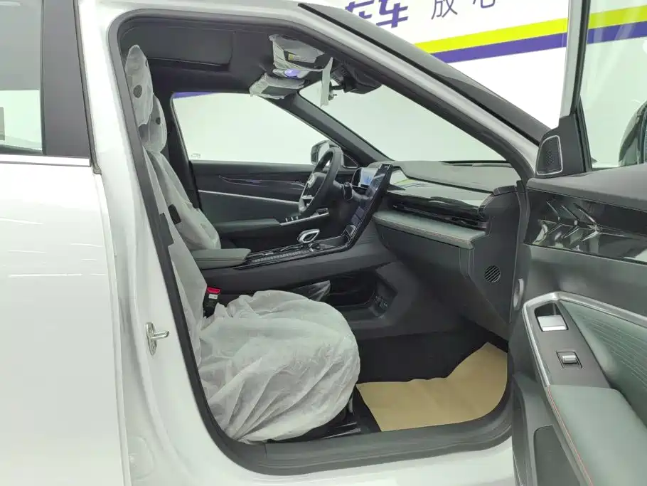 Geely Boyue 2026 2024 1.5TD Smart Connect+