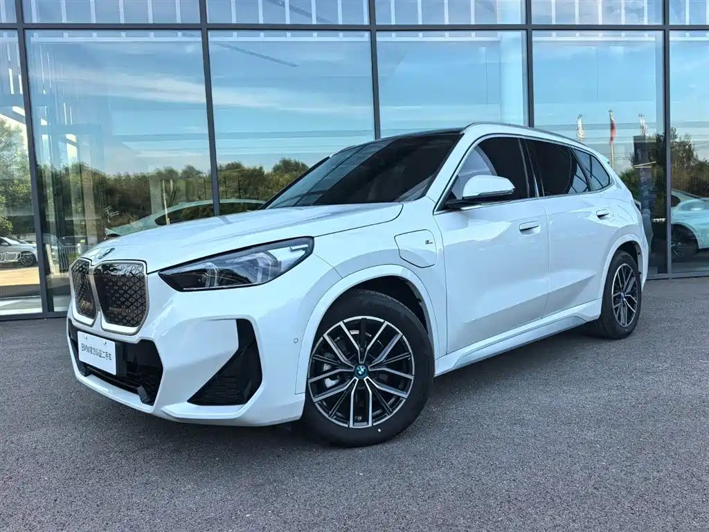 BMW iX1 2025 2025 eDrive25L M Sport Package
