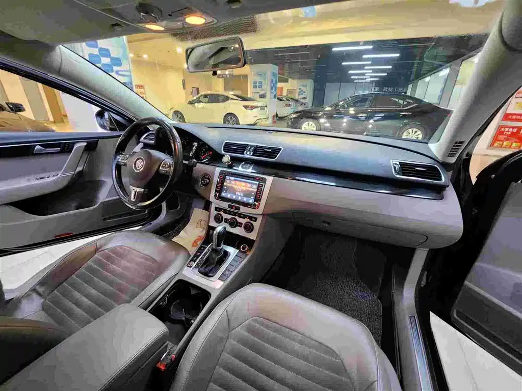 Volkswagen Magotan 2015 1.8TSI Luxury фото 19