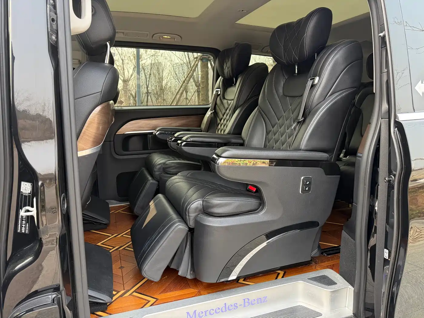 Mercedes-Benz V-Class 2022 V 260 L Long Wheelbase Prestige Edition фото 13