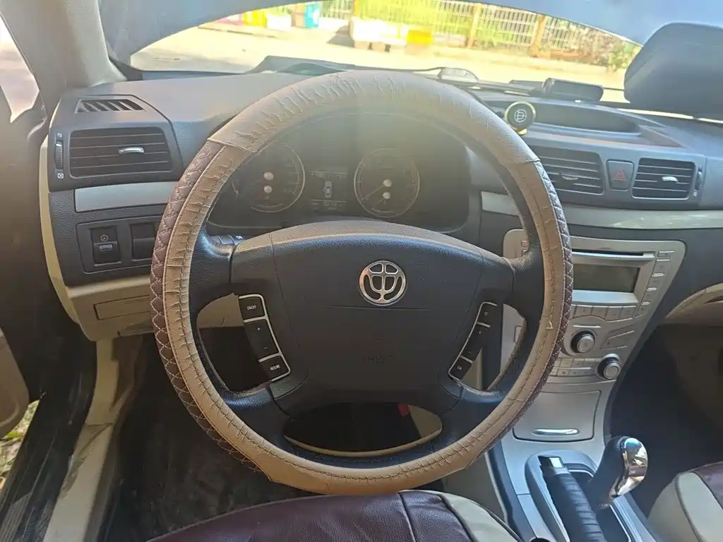 Zhonghua Junchi 2016 2011 1.8T Automatic Comfort Model