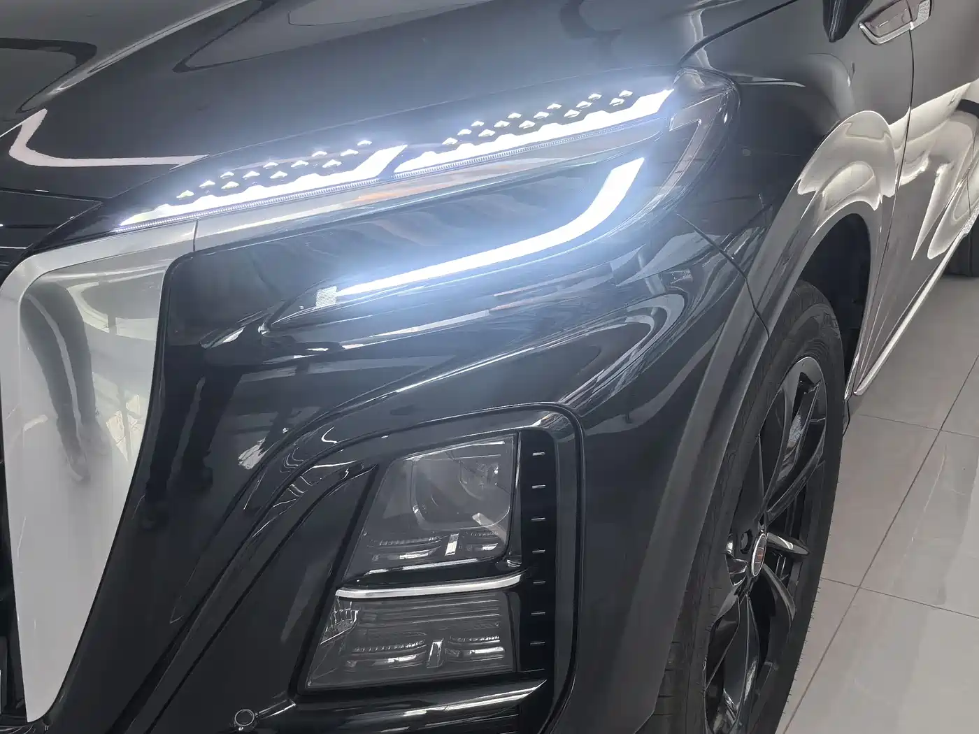 Hongqi HS3 PHEV 2025 PHEV 117km Power PLUS Edition фото 15