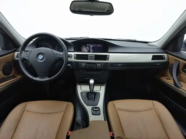 BMW 3 Series (Import) 2010 320i Fashion — фото 5