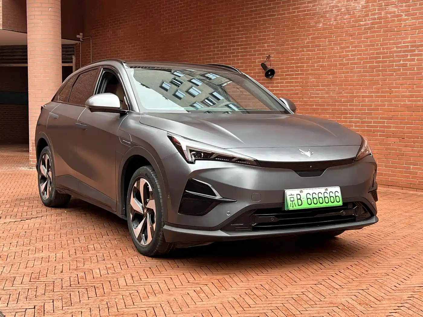 ARCFOX EXTREME FOX POLAR FOX ALPHA T5