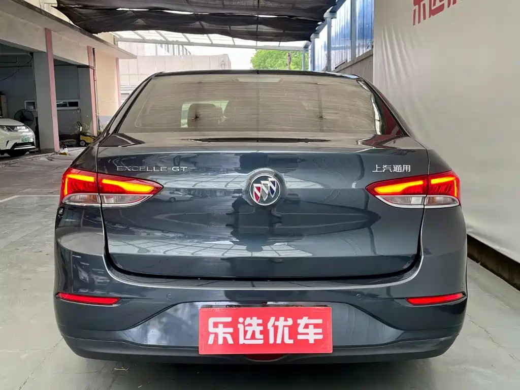 Фото 4 - Buick Excelle