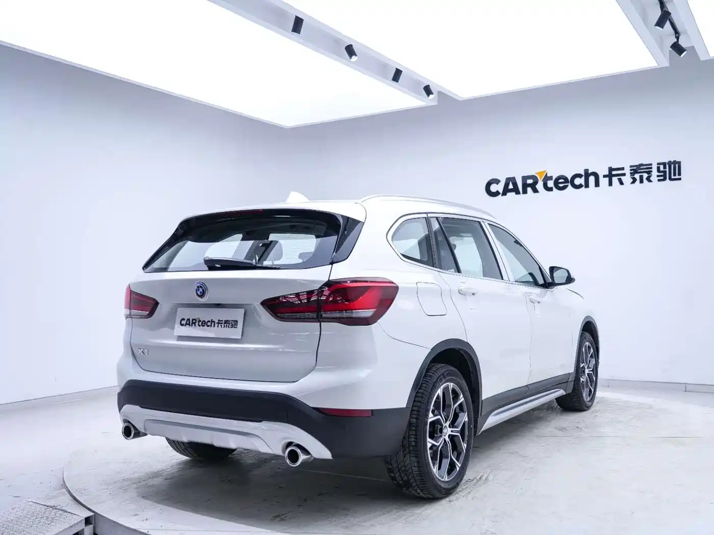 BMW X1 2020 sDrive20Li Premium Edition фото 20